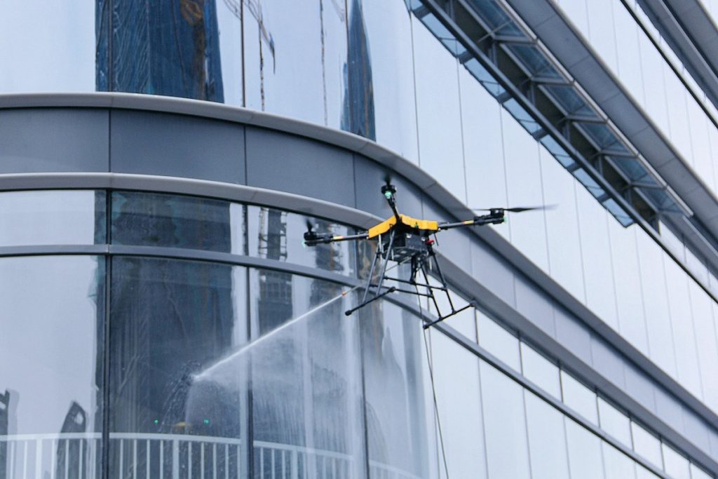 清洗无人机-1024x683